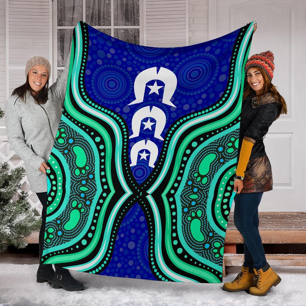 Torres Strait Premium Blanket - Torres Strait Symbol And Aboriginal Patterns - Vibe Hoodie Shop