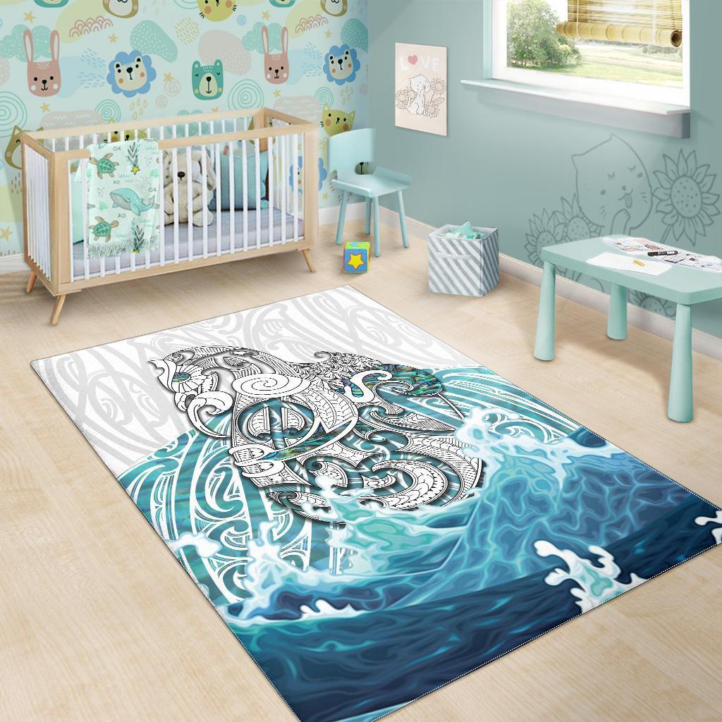 Maori Manaia The Blue Sea Area Rug, White - Vibe Hoodie Shop