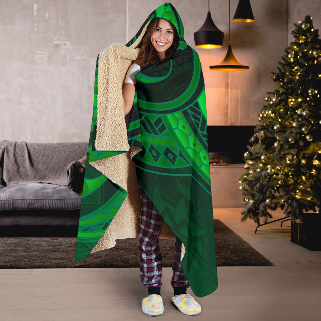 new-zealand-maori-mangopare-hooded-blanket-polynesian-green