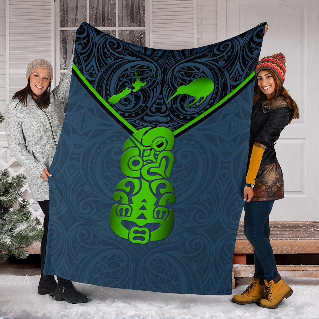 New Zealand Maori Rugby Premium Blanket Pride Version - Navy - Vibe Hoodie Shop