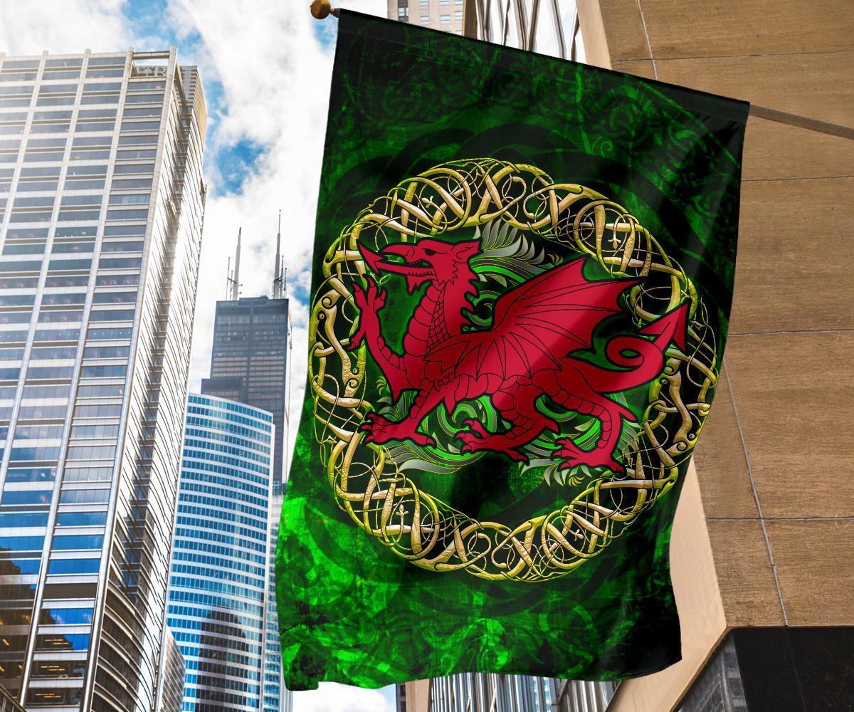 Wales Celtic Flag - Cymru Celtic Tree - Vibe Hoodie Shop