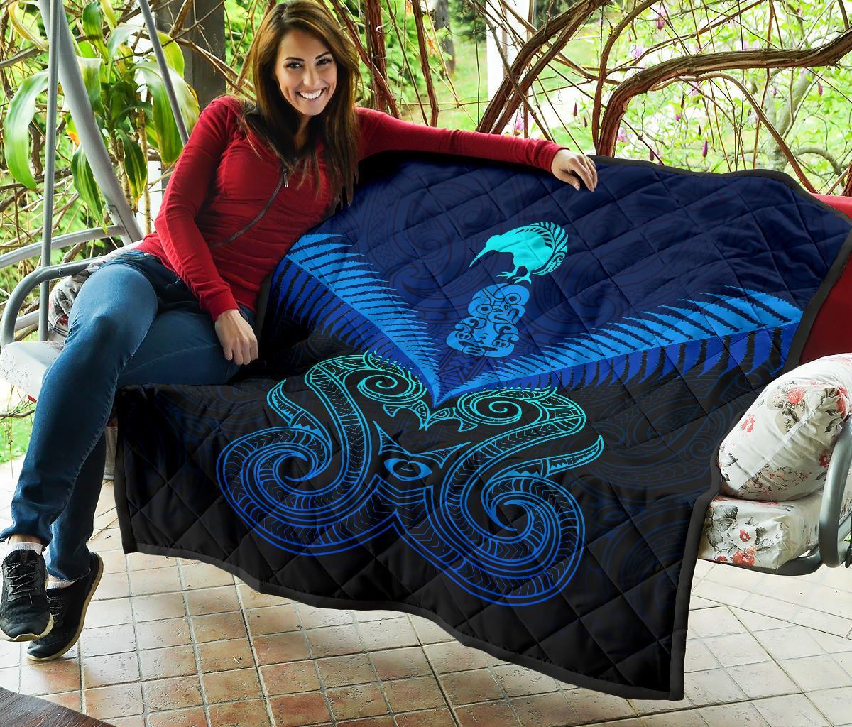 Maori Manaia New Zealand Premium Quilt Blue - Vibe Hoodie Shop