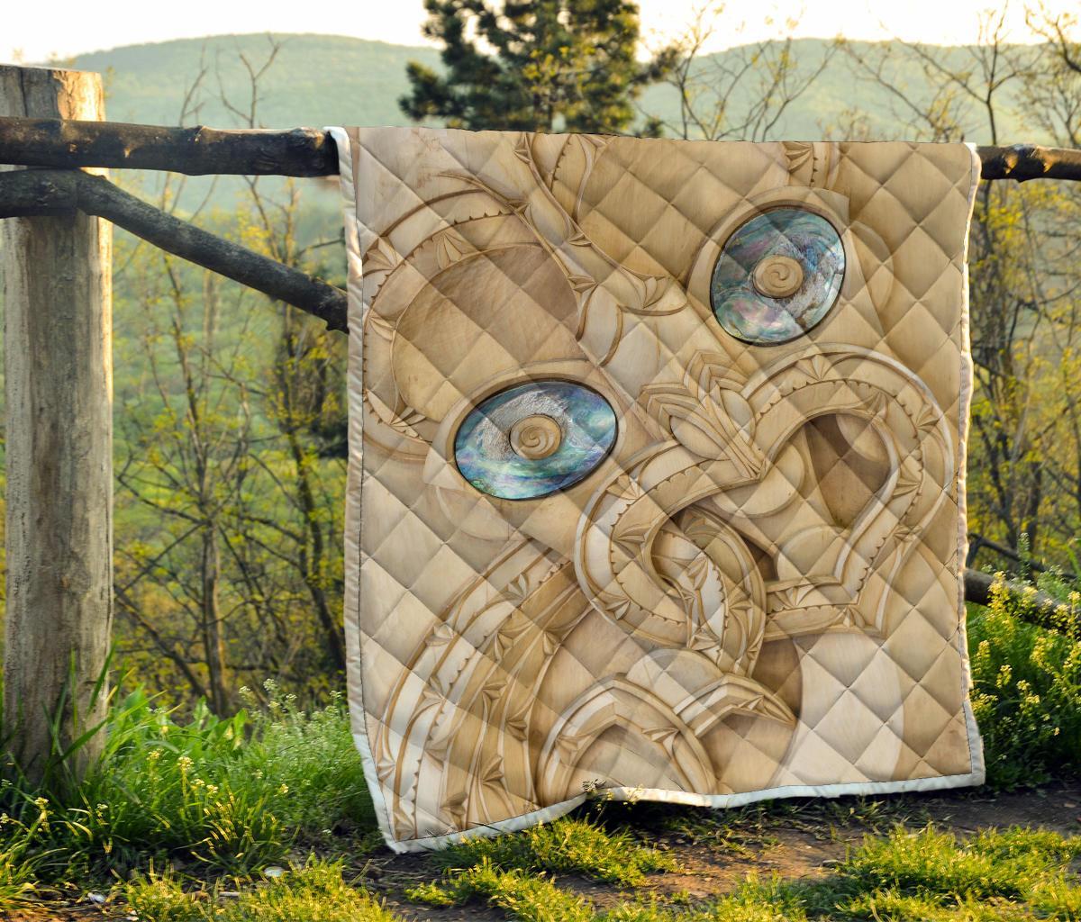 New Zealand Maori Quilt, Tiki With Paua Shell Eyes Quilt Blanket - Vibe Hoodie Shop