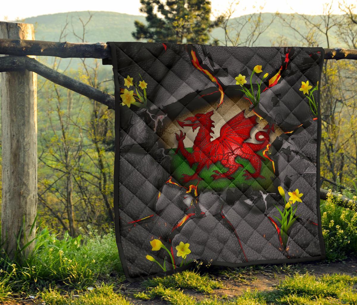 Wales Premium Quilt - Welsh Dragon Daffodil Lava - Vibe Hoodie Shop