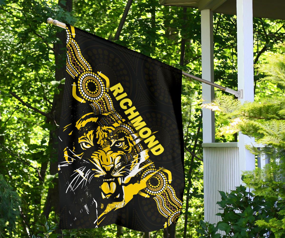 Richmond Flag Power Tigers Indigenous - Vibe Hoodie Shop