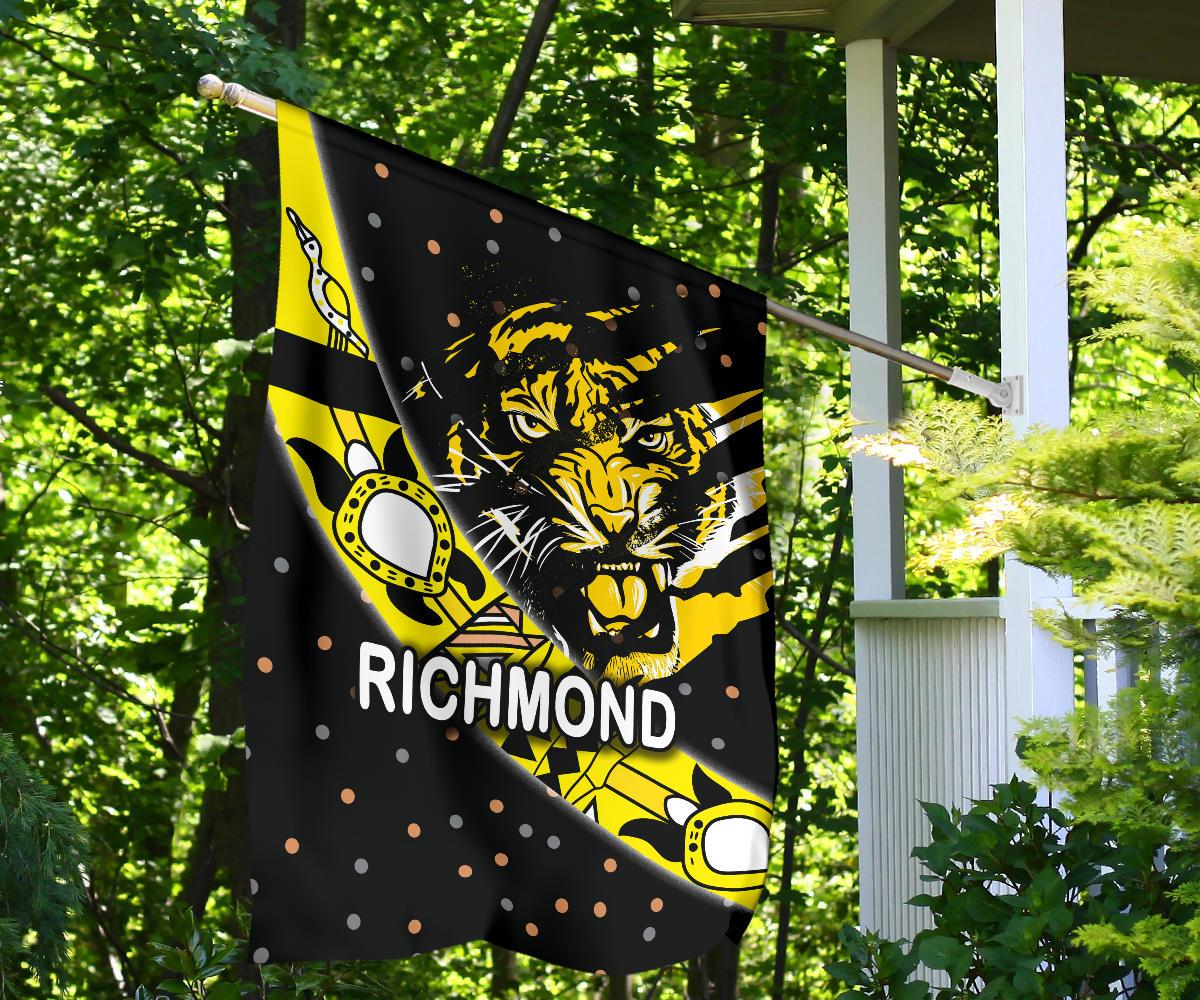 Richmond Flag Tigers Dotted - Vibe Hoodie Shop