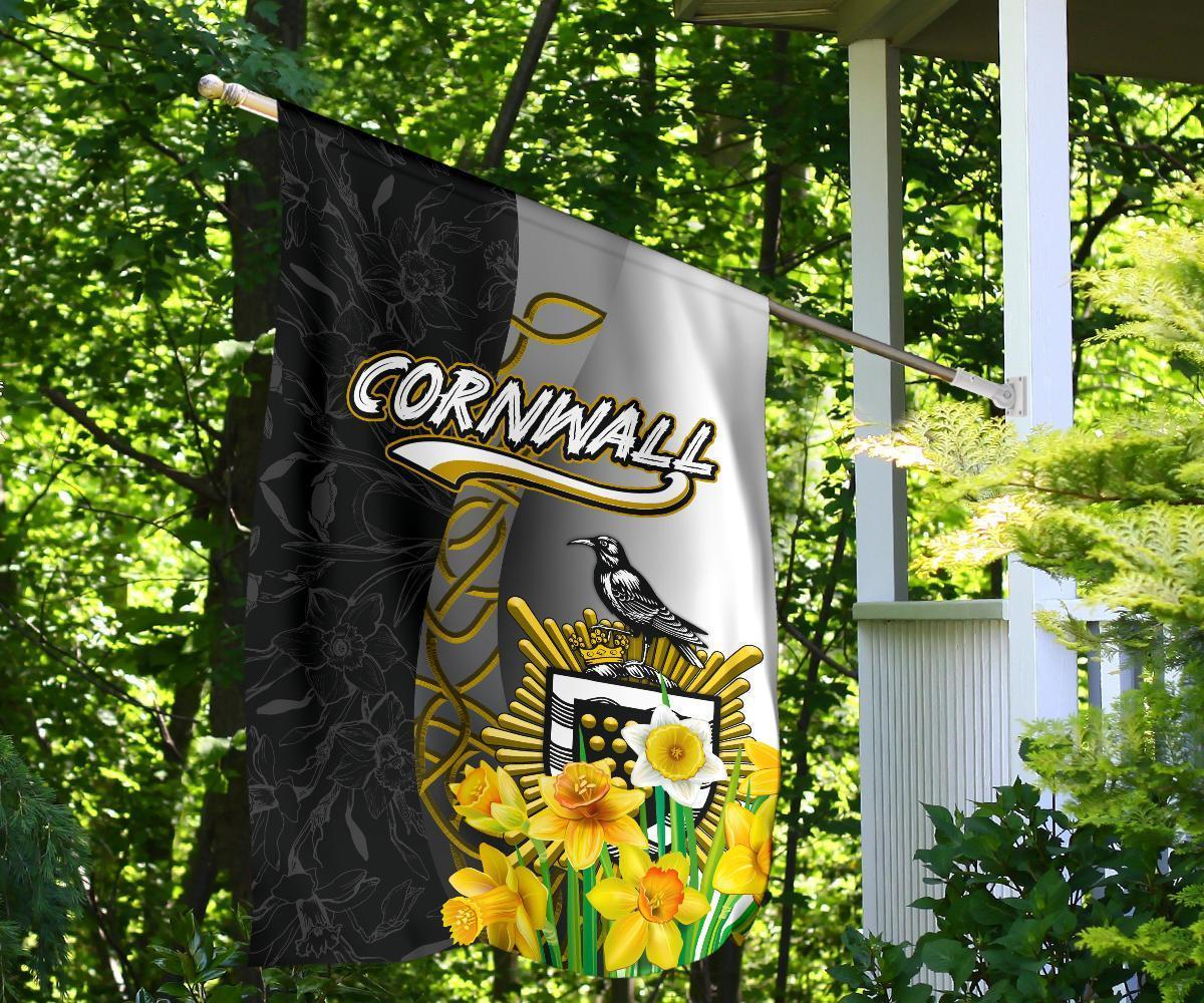 Cornwall Celtic Flag - Daffodil With Seal - Vibe Hoodie Shop