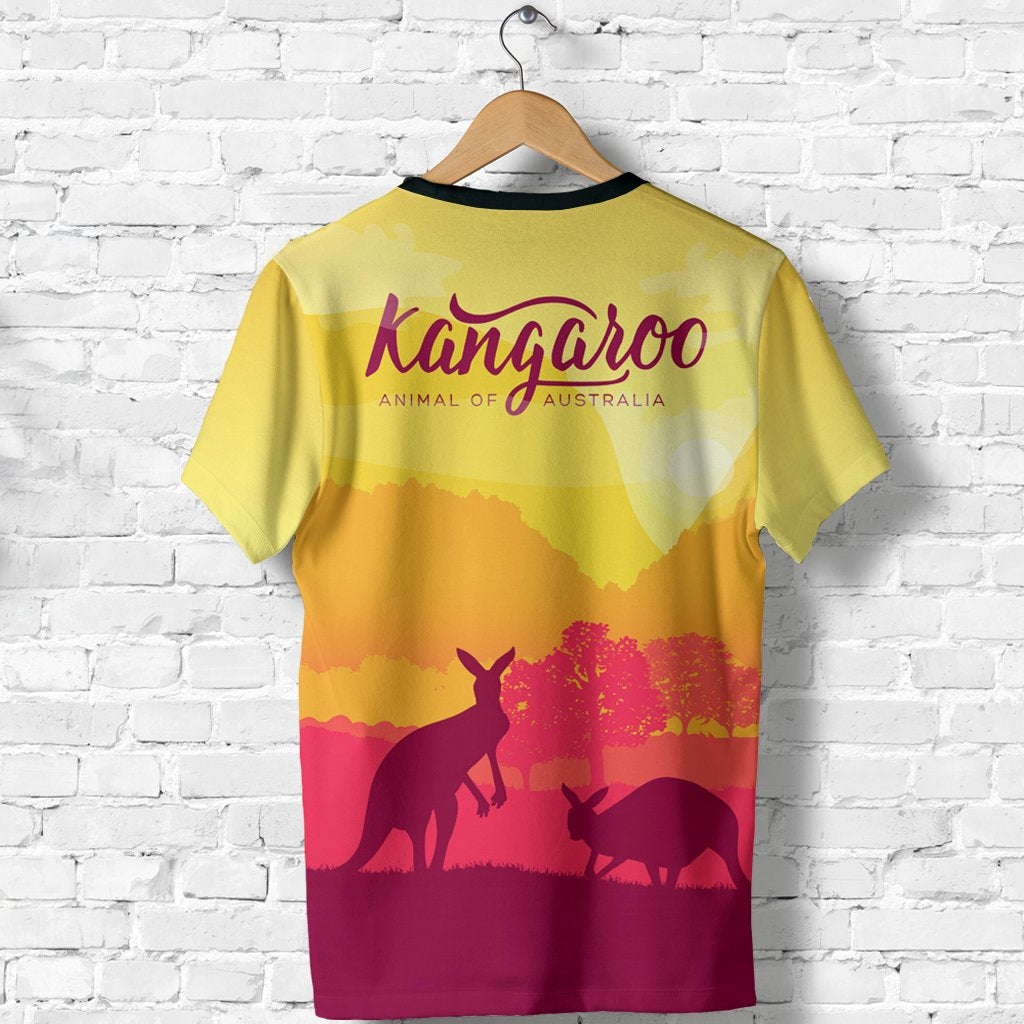 T shirt - Kangaroo T shirt Morning Uluru - Unisex - Vibe Hoodie Shop