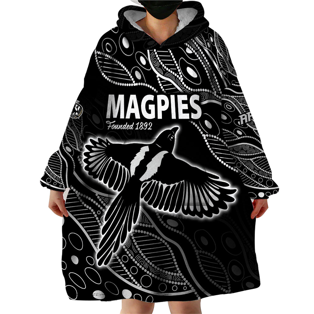 2023 Collingwood Magpies Football Wearable Blanket Hoodie Pies Founded 1892 - Vibe Hoodie Shop