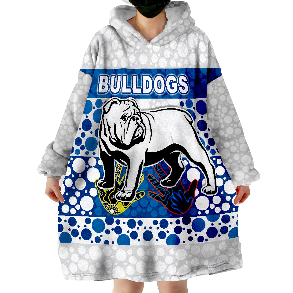 Newest Bulldogs Wearable Blanket Hoodie - Vibe Hoodie Shop