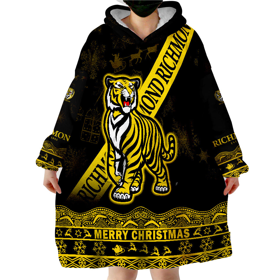 Richmond Tigers Unique Winter Season Tigers Merry Christmas Wearable Blanket Hoodie - Vibe Hoodie Shop